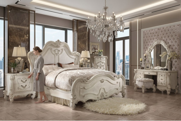 Klassisches Schlafzimmer Set Bett Nachttisch Hocker Schminktisch Spiegel