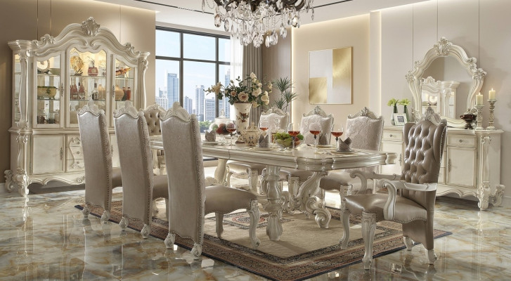 Barock Stil Esszimmer Garnitur Luxuriöser Esstisch 8x Stühle Anrichte Spiegel