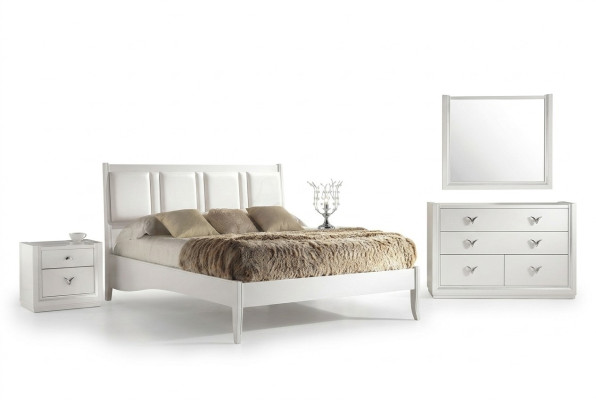 Schlafzimmer Ložnice Postel Noční stolek Komoda Zrcadlo Souprava Skupina Dřevo Luxus Sada 5 kusů
