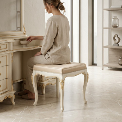 Hocker Polster Bank Fußhocker Ottomane Sitzhocker Sitzpouf Wohnzimmer Designer  Stolička Polštář Banka Polštář Nohová opěrka Otomanský sedák Úložná skříňka do obývacího pokoje Designer