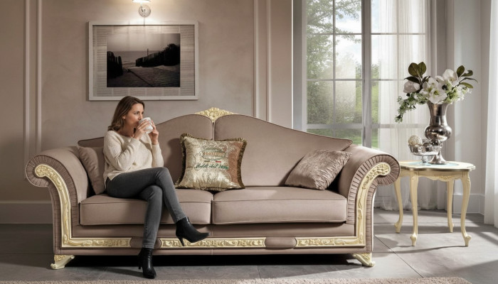 Pohovka 3místná luxusní nábytek obývací pokoj třísedadlová klasický design italský