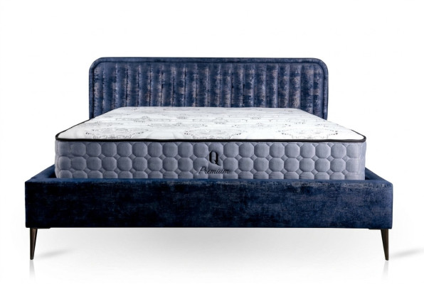Postel Modrá Manželská Postel Ložnice Dřevo Nábytek Design Elegantní Potah Látka Nový