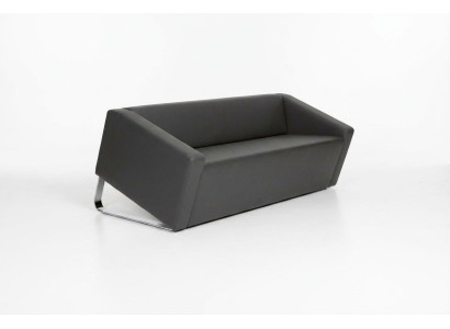 Elegantní třísedák na kancelářskou textilní pohovku do obývacího pokoje.