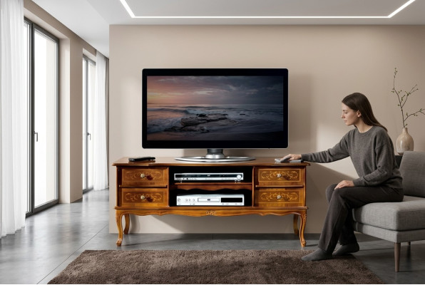 Klasická hnědá RTV luxusní televizní skříň Lowboard s šuplíky nábytek z dřeva.
