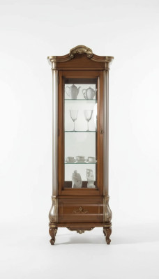 Luxuriöse hochwertige Vitrine aus braunem Holz Klassische Möbel Schrank