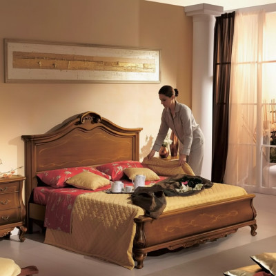 Holzdoppelbett im klassischen Stil Luxuriöses Schlafzimmer design Betten