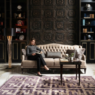Elegantní třísedadlová pohovka Chesterfield šedé barvy - nadčasové čalouněné nábytek pro váš domov