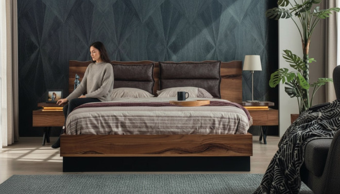 Ložnice dřevěná sestava Robustní postel 2x noční stolky 3-dílná Luxus set