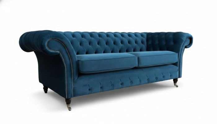 Designová pohovka s třemi sedadly, polštářky luxusní textilní sedací soupravy Chesterfield Nové.
