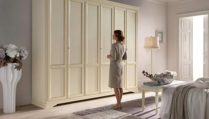 Kleiderschrank Beige Luxus Möbel Italienische Einrichtung Schlafzimmer