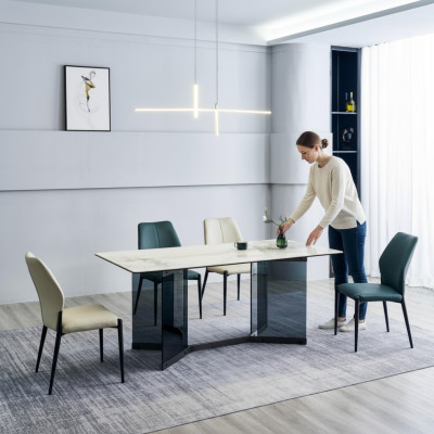 Bílý jídelní stůl Designová jídelní sestava 4x moderní židle Luxusní jídelna
