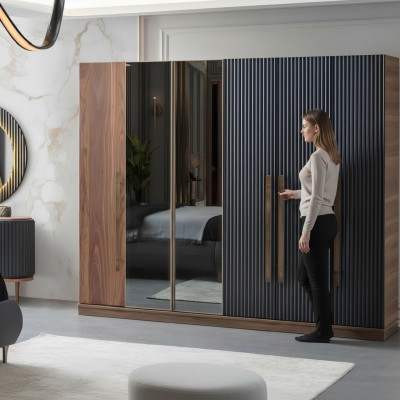 Brauner Kleiderschrank Designer Luxus Möbel Holzschrank Einrichtung Schrank