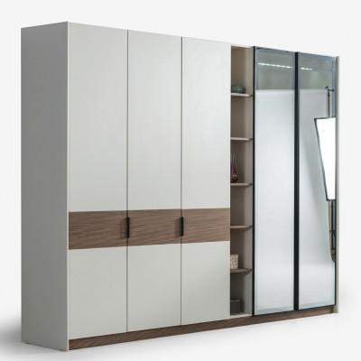Bílá šatní skříň ve spálence Luxus Moderní skříň se zasouvacími dveřmi