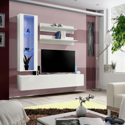 Kompletní set nábytku pro design TV stojanu se skládá z 4 kusů - nízký stolek, zavěšená vitrína.