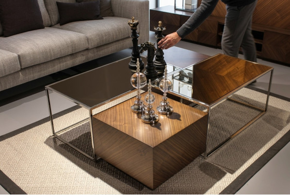 Luxusní stolk do obývacího pokoje z masivního dřeva s designem skla Moderní Nový