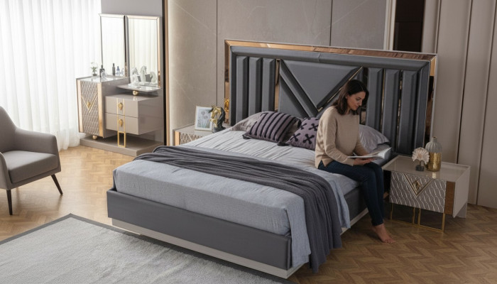 Schwarzes Edelstahl Doppelbett Exklusive Schlafzimmer Möbel Nachttische