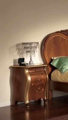 Nachttische Nachttisch Klassisches Design Möbel Holz Braun Beistelltische