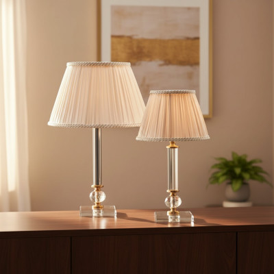 Klasická krystalová stojací lampa, osvětlení stolu, luxusní nábytek, nové.