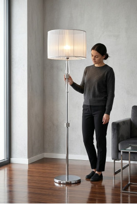 Stilvolle Stehlampenständer Luxuriöser Lampenständer Silber 180 cm