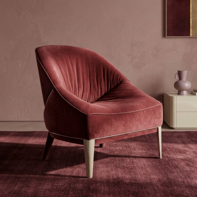 Červená designová židle s dřevěnýma nohama - látěná - jednosed pro obývací pokoj - nábytek
