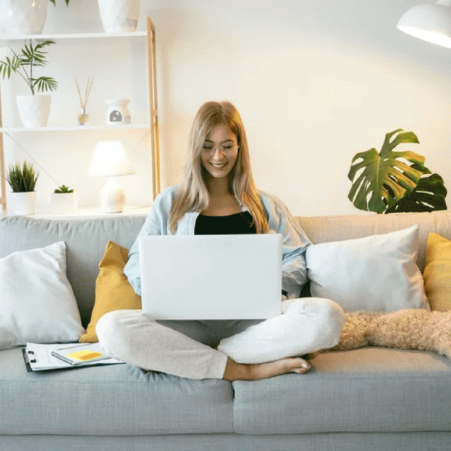 Rozkládací pohovka navržená pro trvalé používání